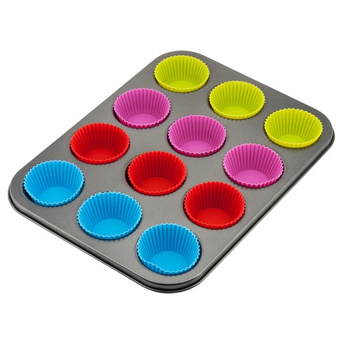 Muffin pan with silicone cup
