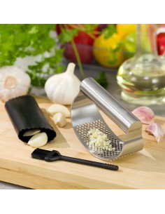 Garlic press 2