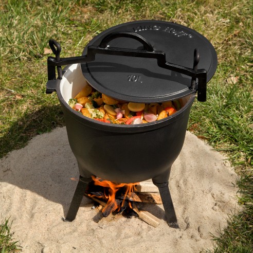 Cast iron camping casserole with enamel coating